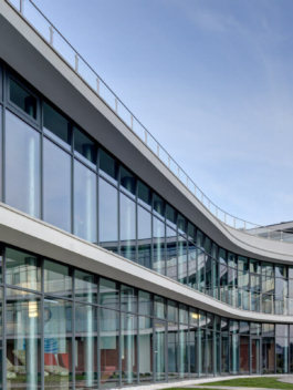 11_04_37_23_1_555_47747